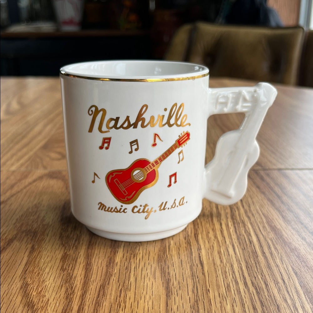 Vintage Nashville mug made in Japan